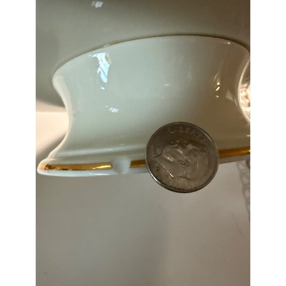 Lenox Winter Greetings Red Cardinal Cake Plate Fine China 11.5" Diameter FLAW - Picture 4 of 5